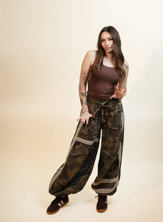 POL Women's Moss & Leopard Lounge Joggers - 240 Pants - The Farmhouse