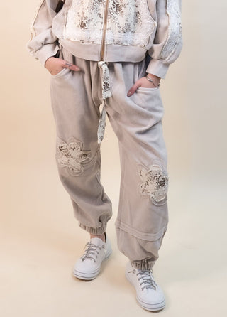 POL Women's Sandstone Bloom Joggers - 240 Pants - The Farmhouse