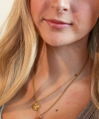 Pressie Sunburst Medallion Necklace - 290 Jewelry - The Farmhouse