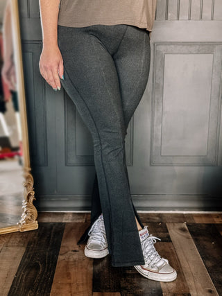 Pulse Ribbed Athleisure Workout Leggings, Black - The Farmhouse