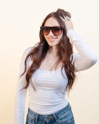 QUAY18 Nightfall Polarized Shield Sunglasses, Medium Espresso/Brown Fawn - 260 Fashion Accessories - The Farmhouse