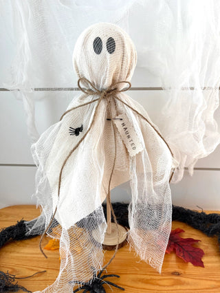 Rustic Primitive Halloween Ghost Home Decor - 3 Sizes Large - 430 Holiday Décor - The Farmhouse