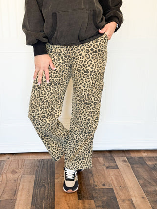 Savanna Leopard Pants - 210 Jeans - The Farmhouse
