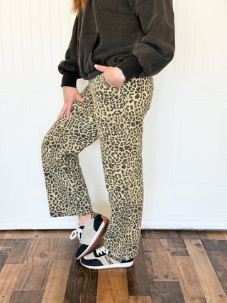 Savanna Leopard Pants - 210 Jeans - The Farmhouse