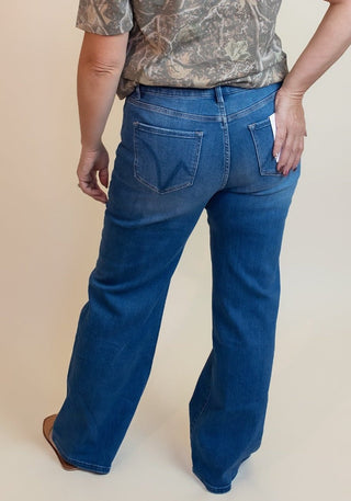 The Blue Wave High Rise Pants - 210 Jeans - The Farmhouse