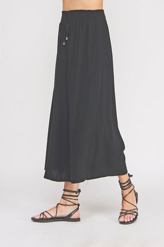 The Midnight Breeze Capri Linen Pants - 240 Pants - The Farmhouse