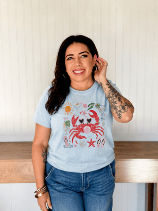 The Sandy Claws Beach Shirt - 120 Graphic Tees - The Farmhouse