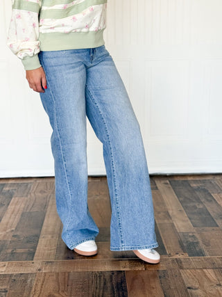 The Sky - High Wide - 210 Jeans - The Farmhouse