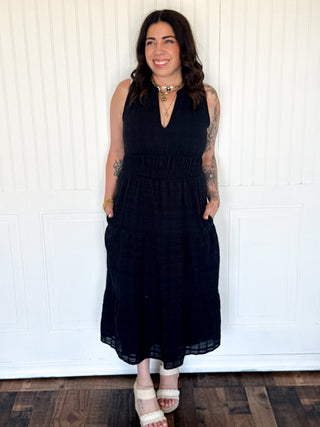 The Tiered Pocket Midi Dress, Black - 170 Dresses - The Farmhouse