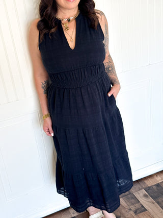 The Tiered Pocket Midi Dress, Black - 170 Dresses - The Farmhouse