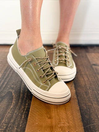 Very G Aman Slip On Sneaker, Khaki - 300 Footwear - The Farmhouse