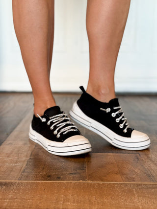 Very G Aman Slip On Sneaker, Quilted Black - 300 Footwear - The Farmhouse