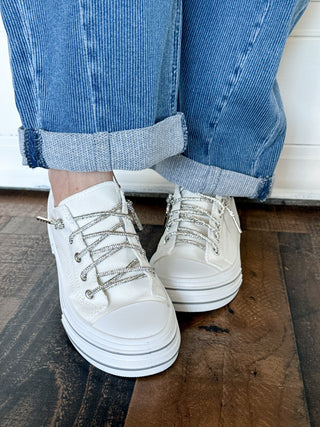 Very G Aman Slip On Sneaker, White - 300 Footwear - The Farmhouse