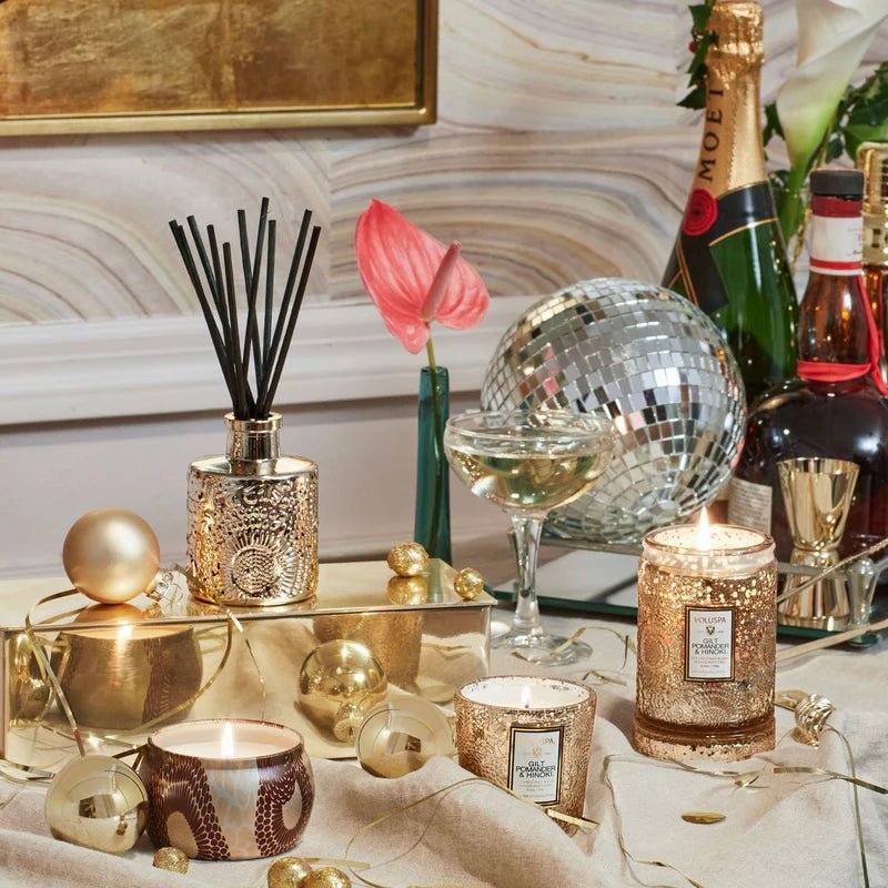 Voluspa Fragrant Diffuse, Gilt Pomander & Hinoki - Thumbnail 3