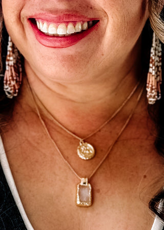 Wilma Blushy Stone Pendant Necklace - 290 Jewelry - The Farmhouse